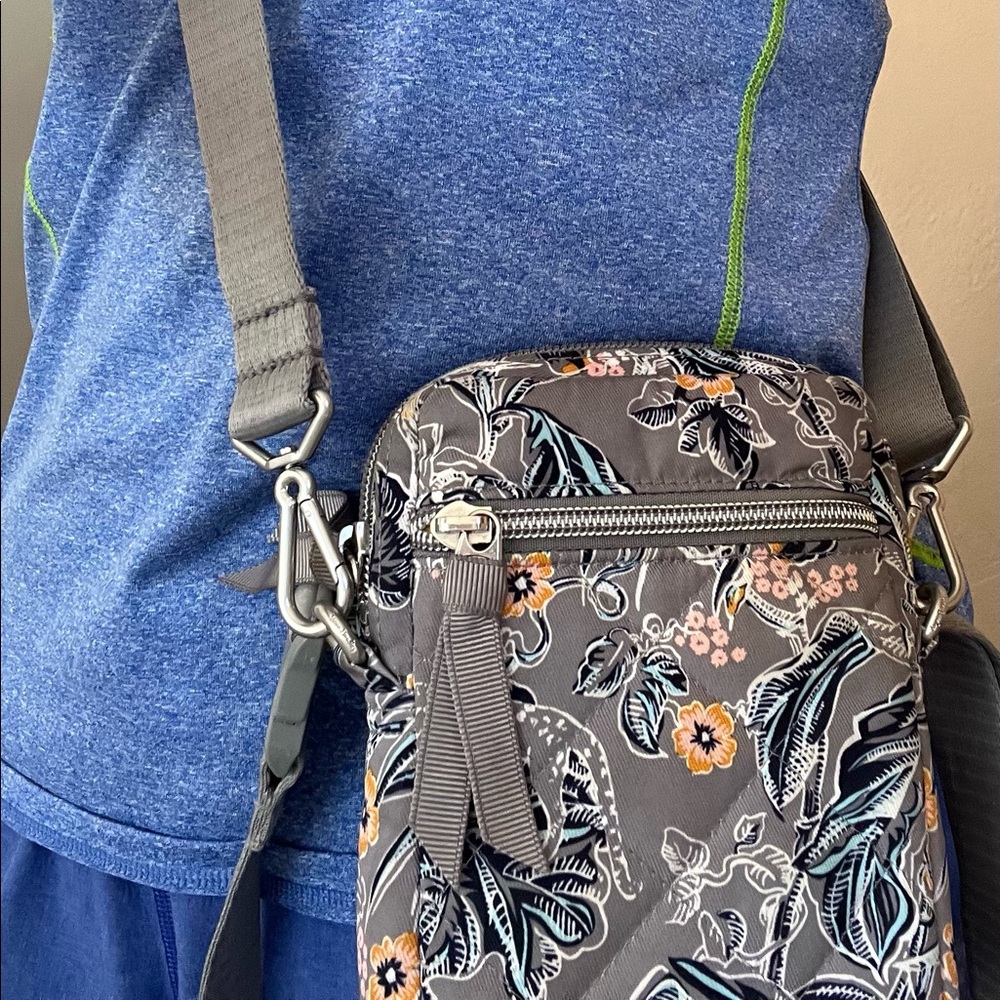 Crossbody purse, convertible to waist purse.